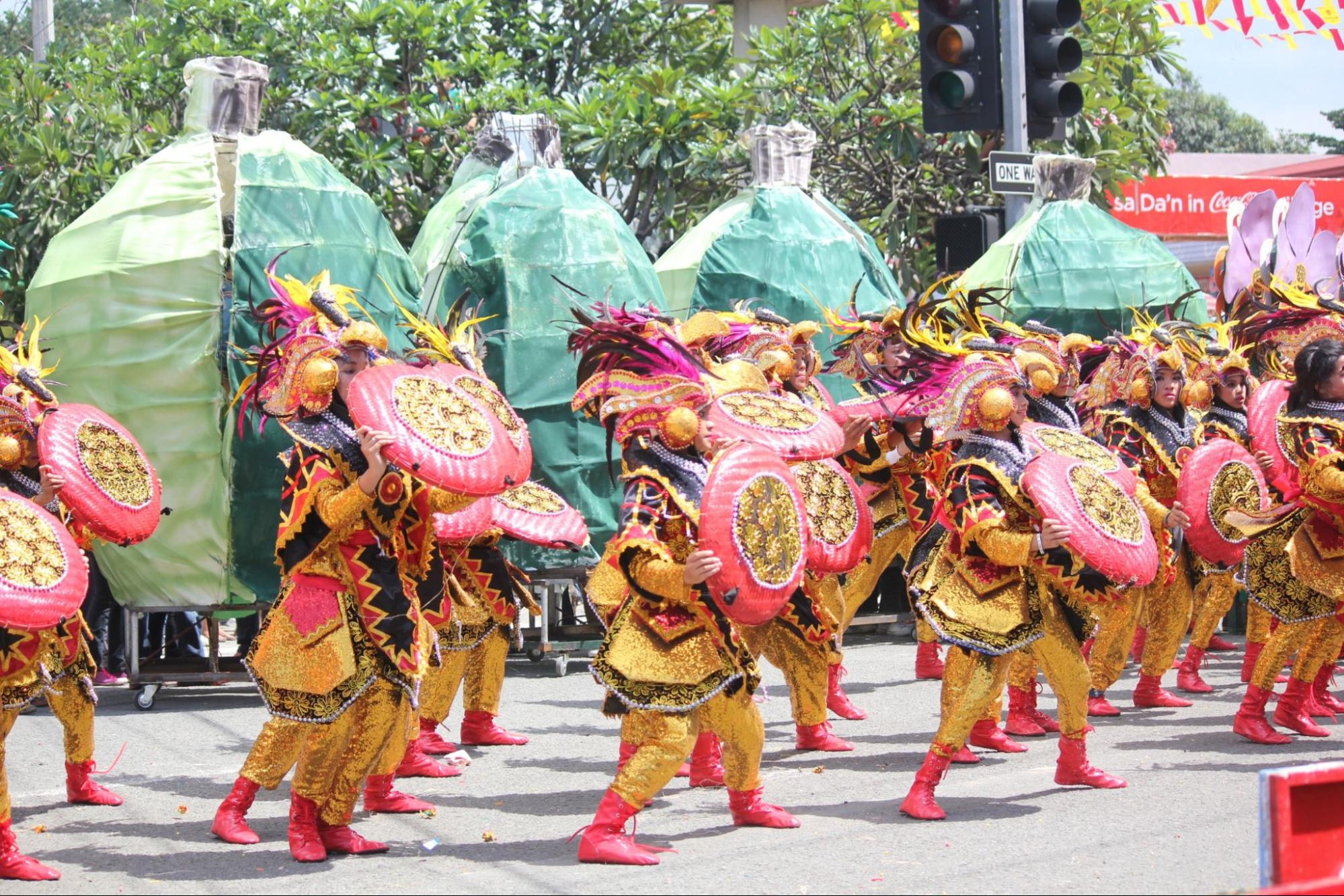 Lively performance as streetdancers dance to the rythm of the drums in Davao